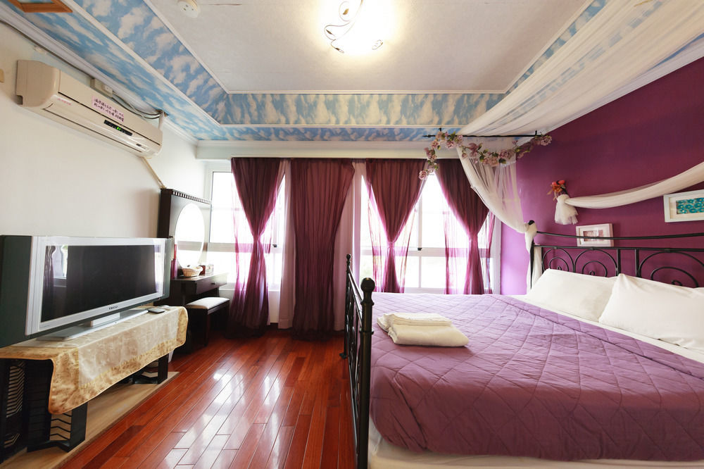 海中天旅店 Sea Of The World B&B Kenting Exterior photo